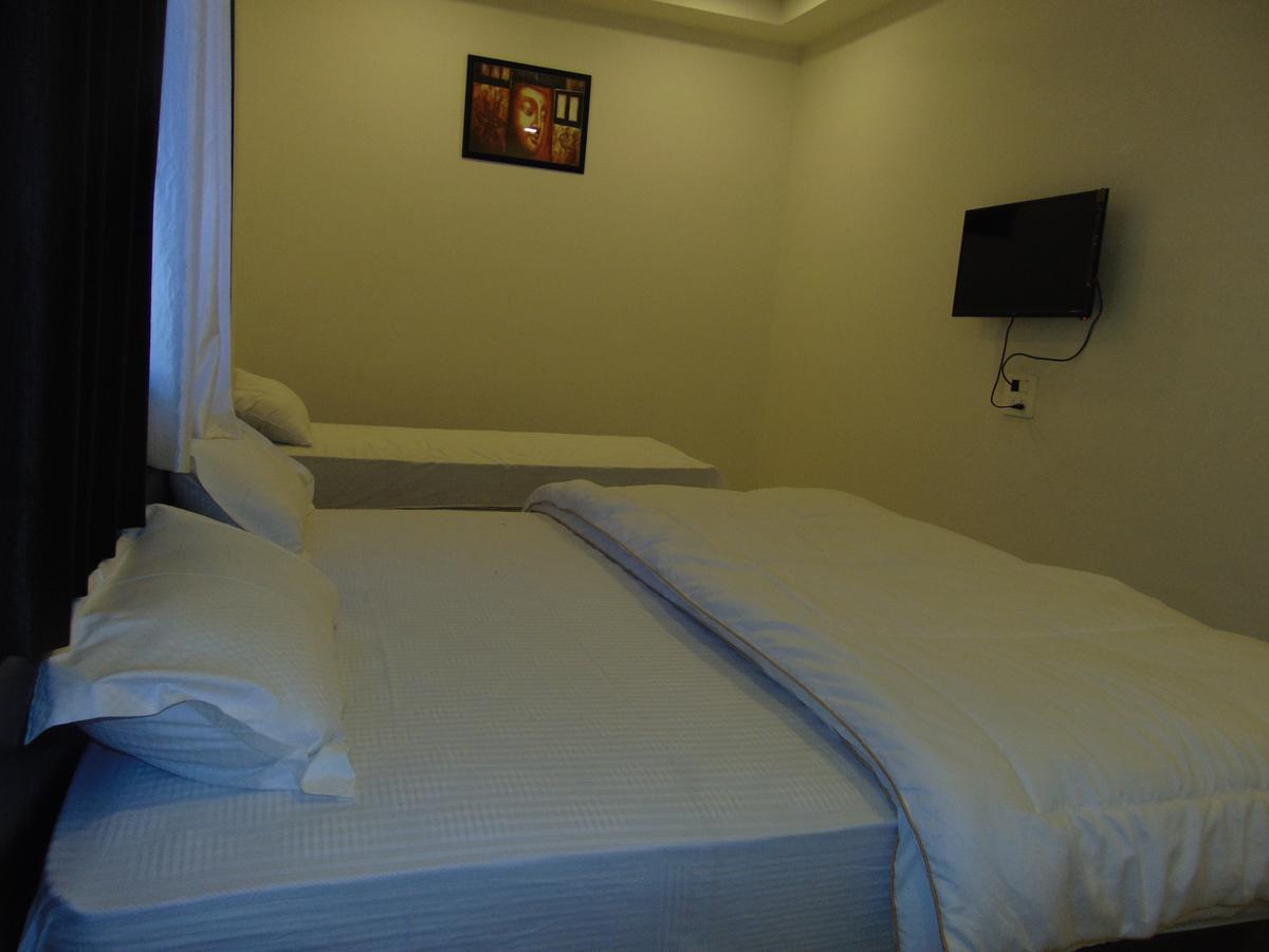 Hotel Kalajanki Ujjain Ngoại thất bức ảnh