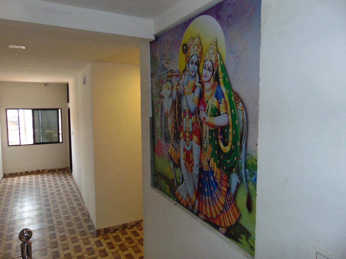 Hotel Kalajanki Ujjain Ngoại thất bức ảnh